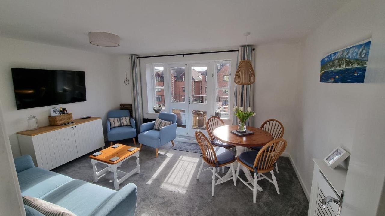 Hightide - 2 Bed With Parking, Balcony & Sea View. Apartment Swanage Exterior photo