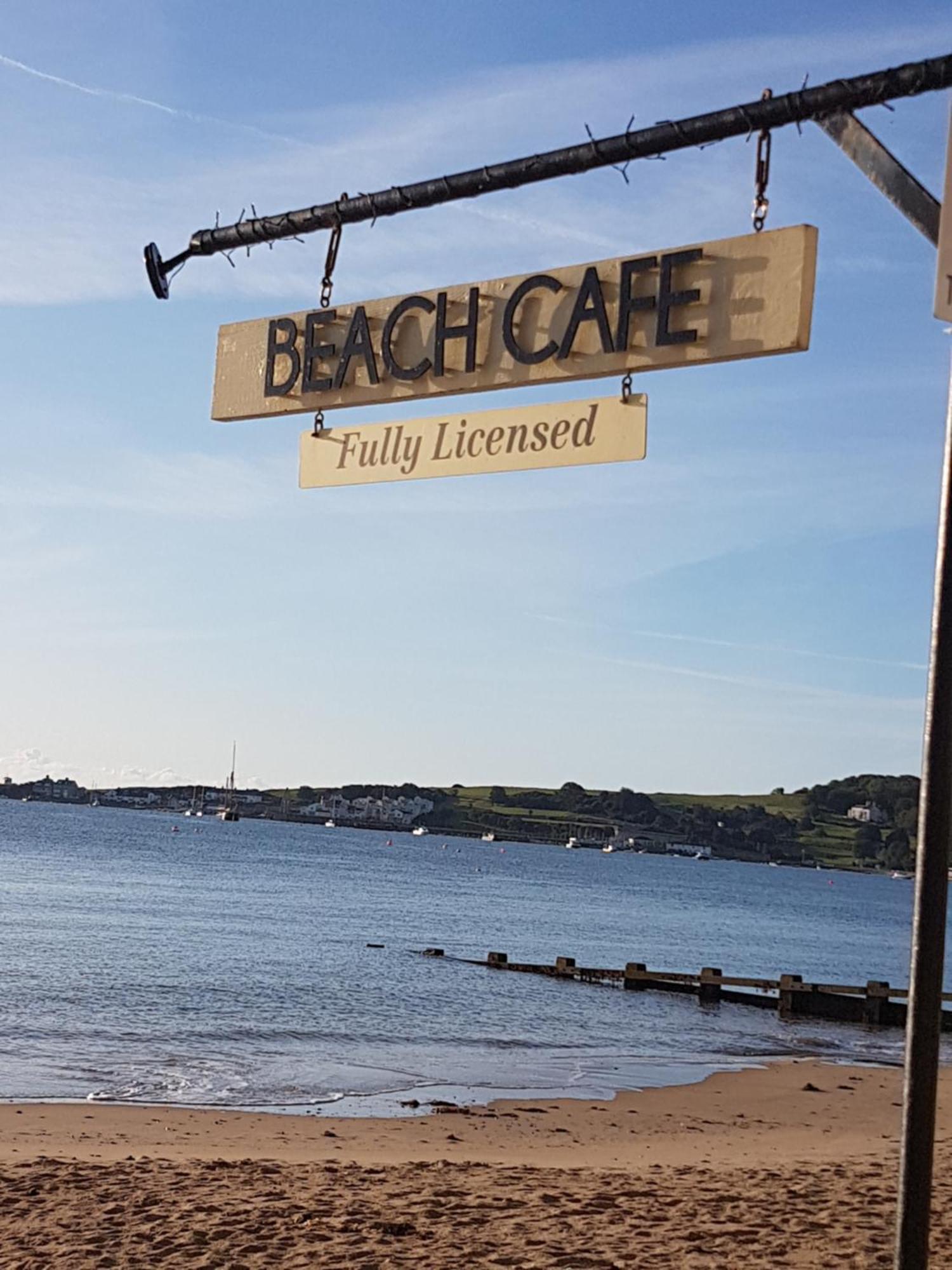 Hightide - 2 Bed With Parking, Balcony & Sea View. Apartment Swanage Exterior photo